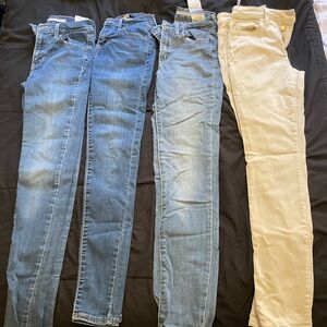 Stylish Women's Jeans Set - Blue and Cream